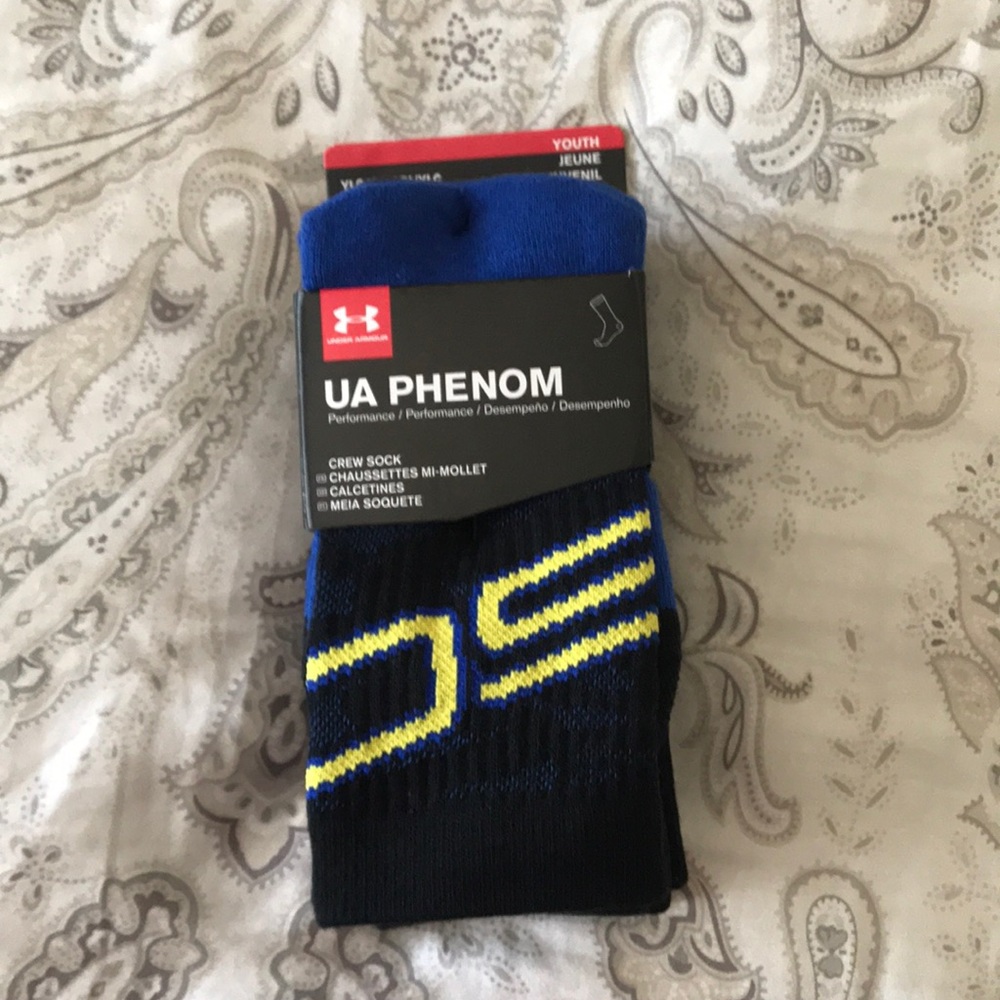 3 pairs of UA Under Armour socks youth large